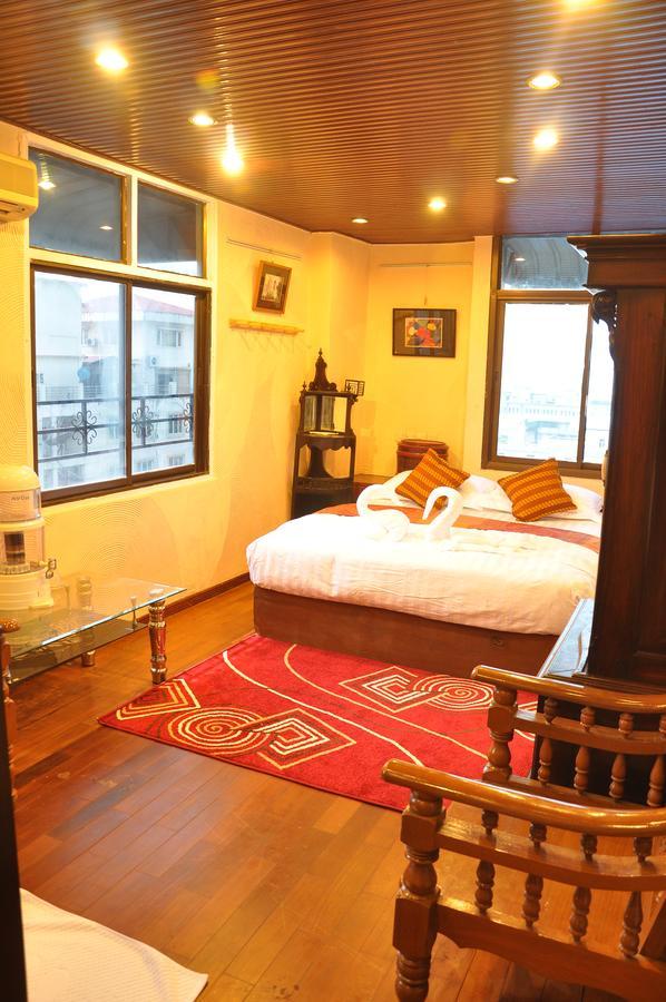 Asian Bliss Myanmar Hostel Rangoon Buitenkant foto